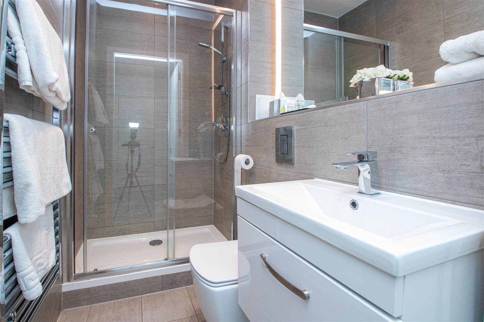 2 Foxhunter Drive, Linford Wood, Milton Keynes